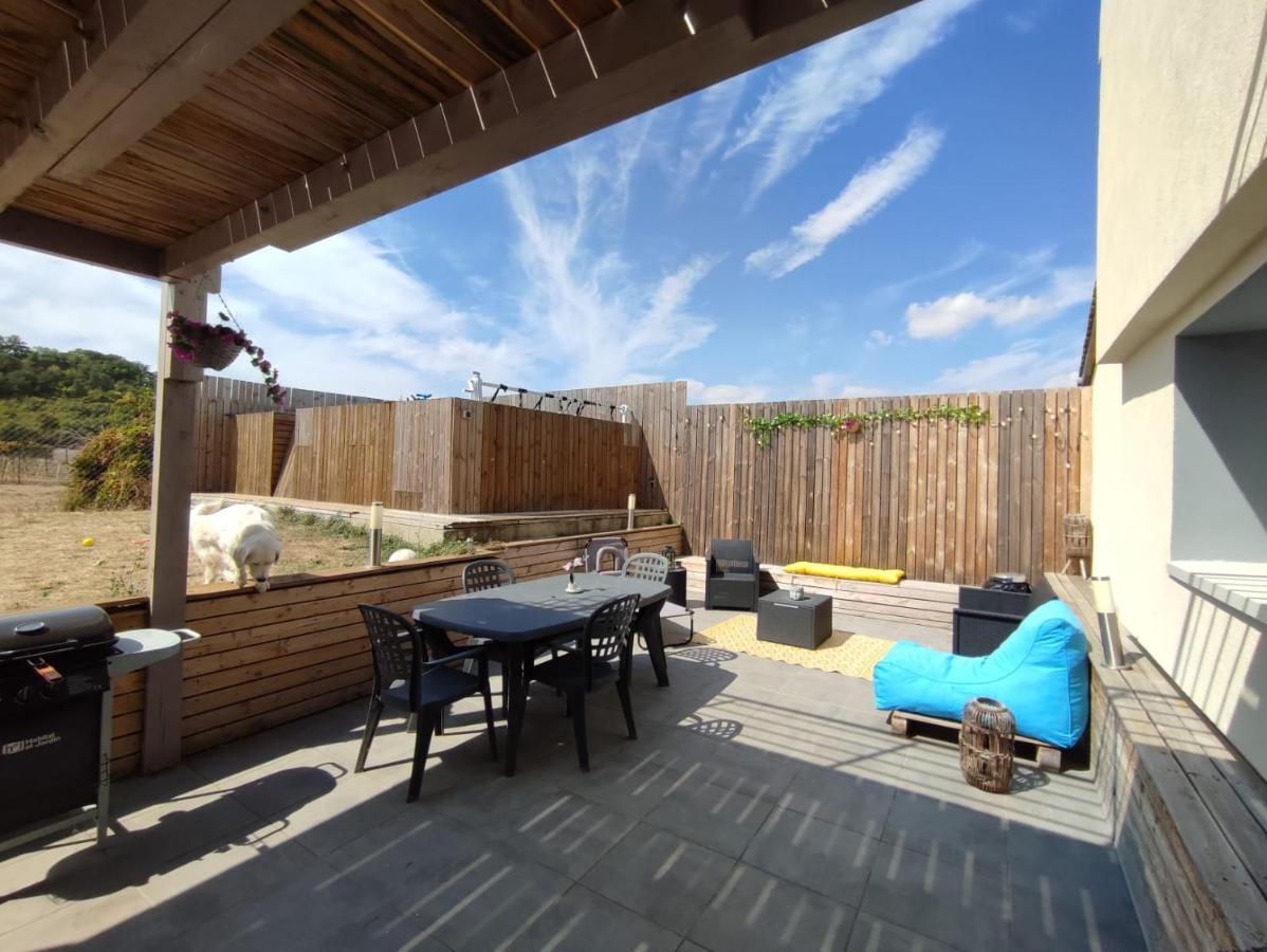 Appartement 100M2, Independant Dans Notre Maison Garennes-sur-Eure Buitenkant foto