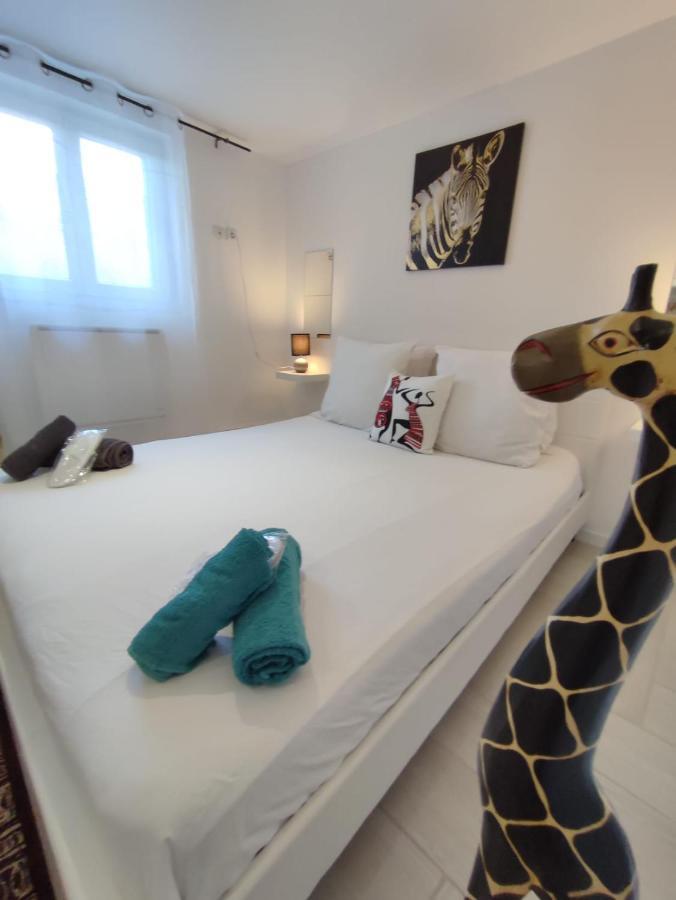 Appartement 100M2, Independant Dans Notre Maison Garennes-sur-Eure Buitenkant foto