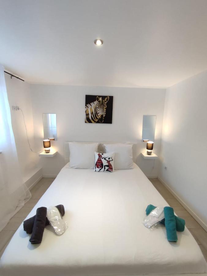 Appartement 100M2, Independant Dans Notre Maison Garennes-sur-Eure Buitenkant foto