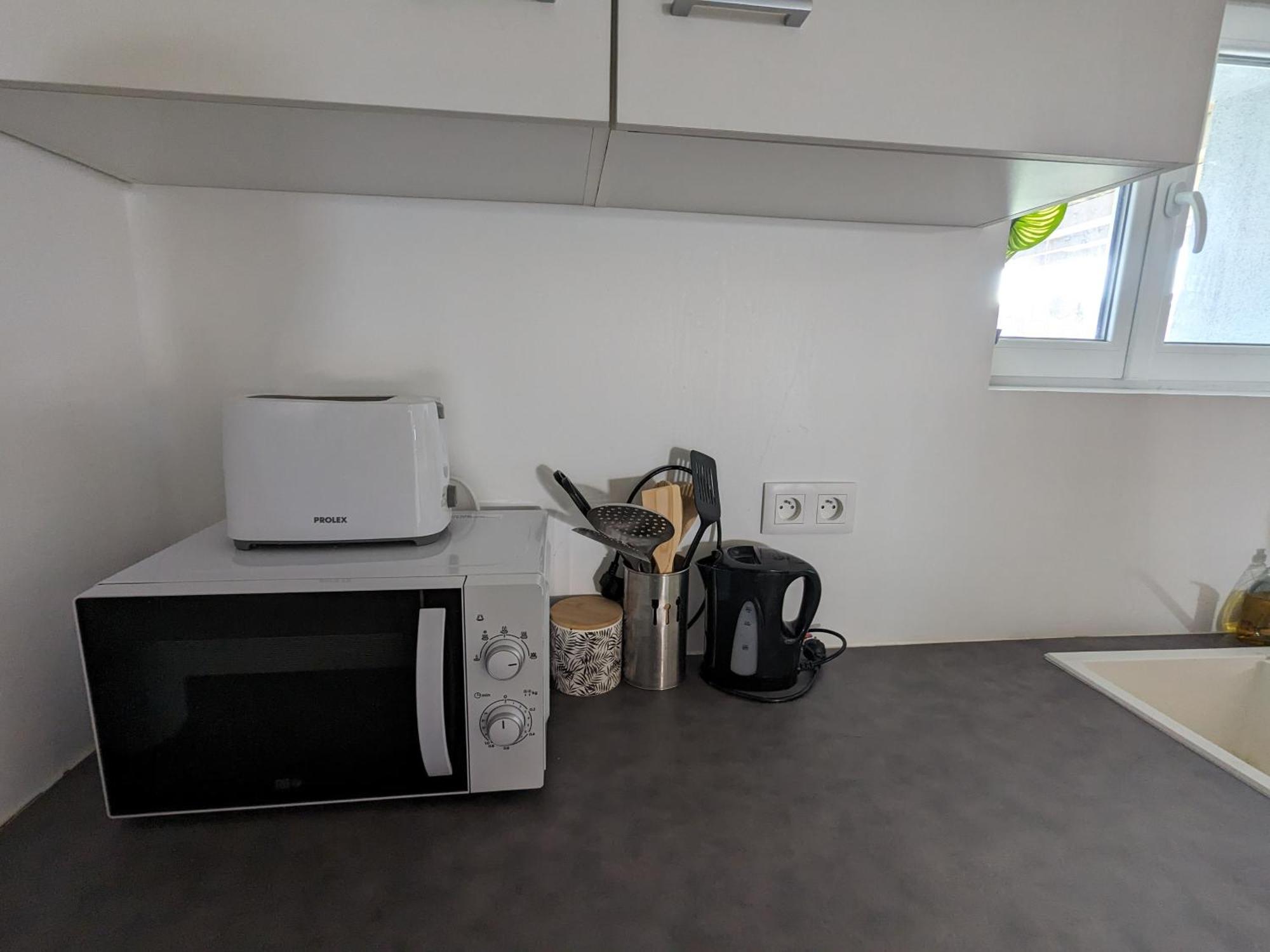 Appartement 100M2, Independant Dans Notre Maison Garennes-sur-Eure Buitenkant foto
