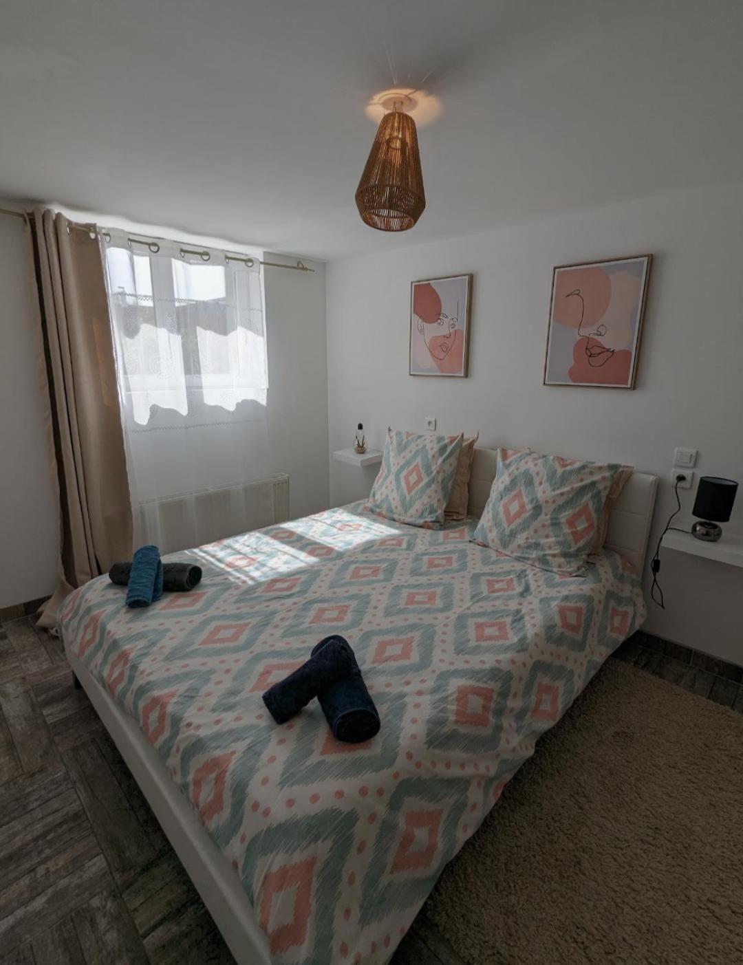 Appartement 100M2, Independant Dans Notre Maison Garennes-sur-Eure Buitenkant foto